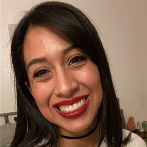 Meet your Posher, Christal